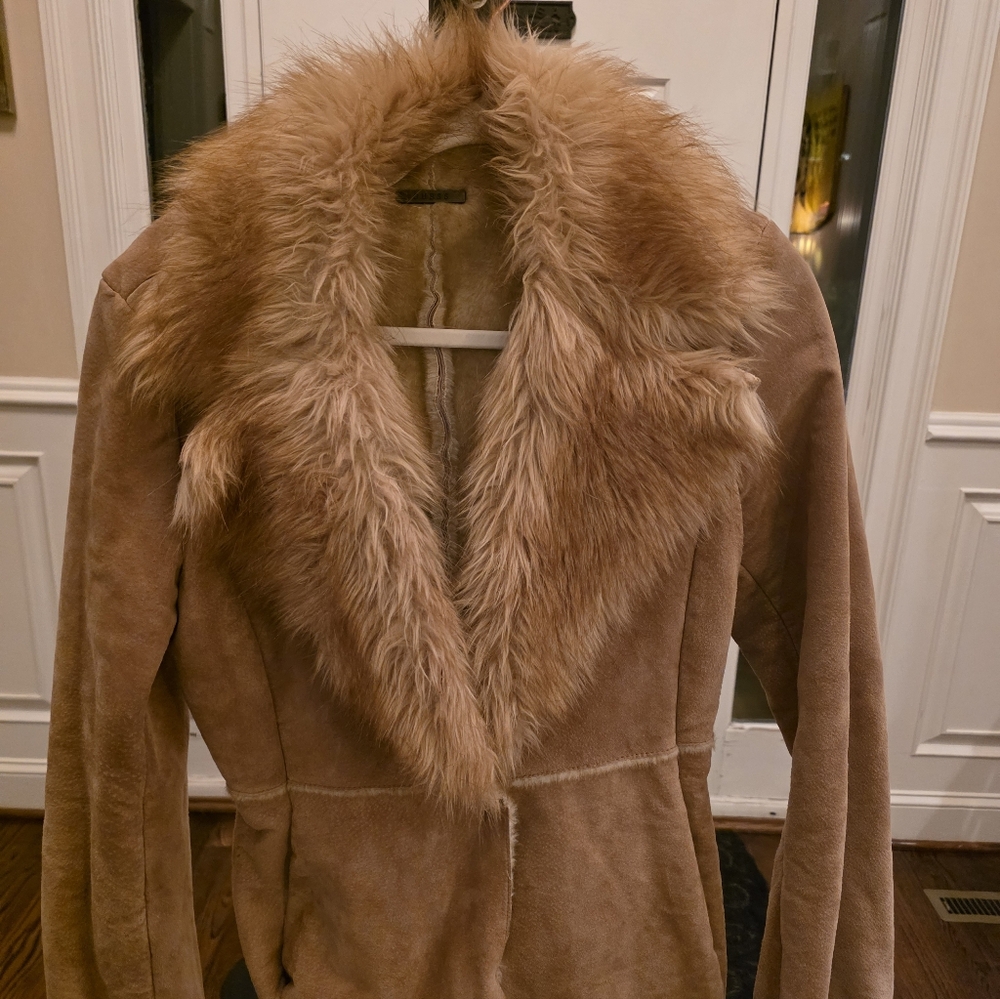 Guess Women's Genuine Leather Collar Suede Coat - Tan. Vintage. S